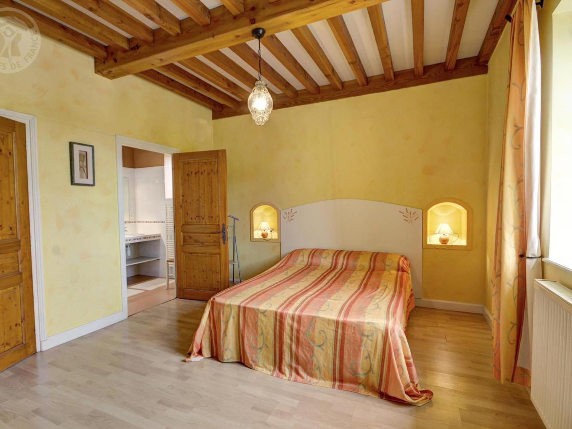 Belle Maison De Campagne Avec Piscine, 4 Chambres, Jardin Et Terrasse Pres De Montbrison - Fr-1-496-48 Chalain-le-Comtal ภายนอก รูปภาพ