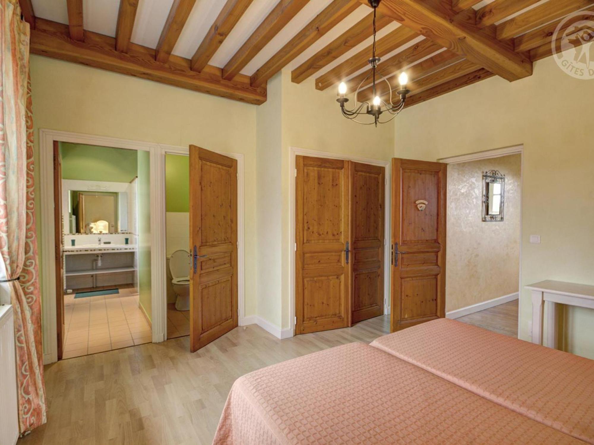 Belle Maison De Campagne Avec Piscine, 4 Chambres, Jardin Et Terrasse Pres De Montbrison - Fr-1-496-48 Chalain-le-Comtal ภายนอก รูปภาพ