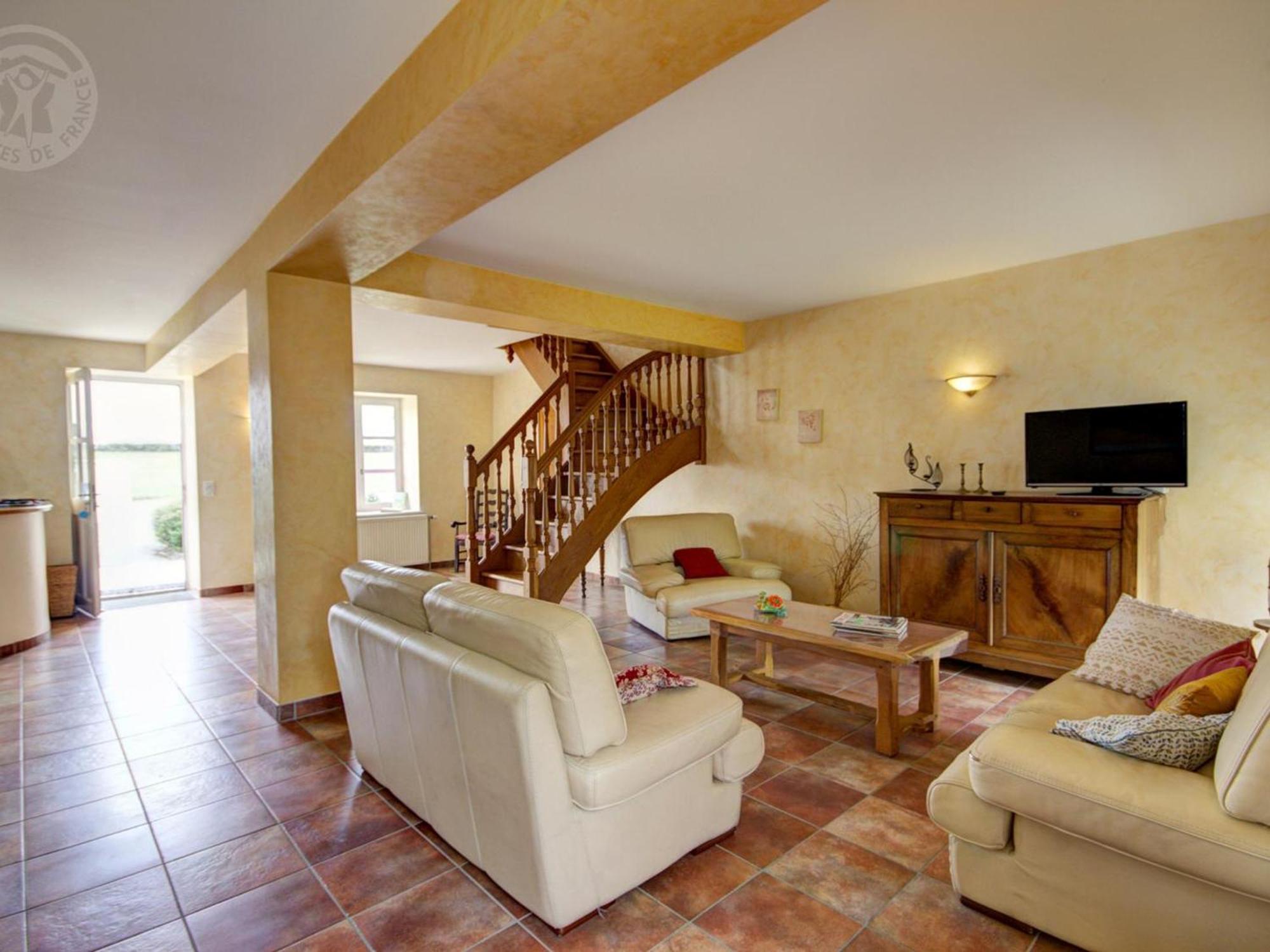 Belle Maison De Campagne Avec Piscine, 4 Chambres, Jardin Et Terrasse Pres De Montbrison - Fr-1-496-48 Chalain-le-Comtal ภายนอก รูปภาพ