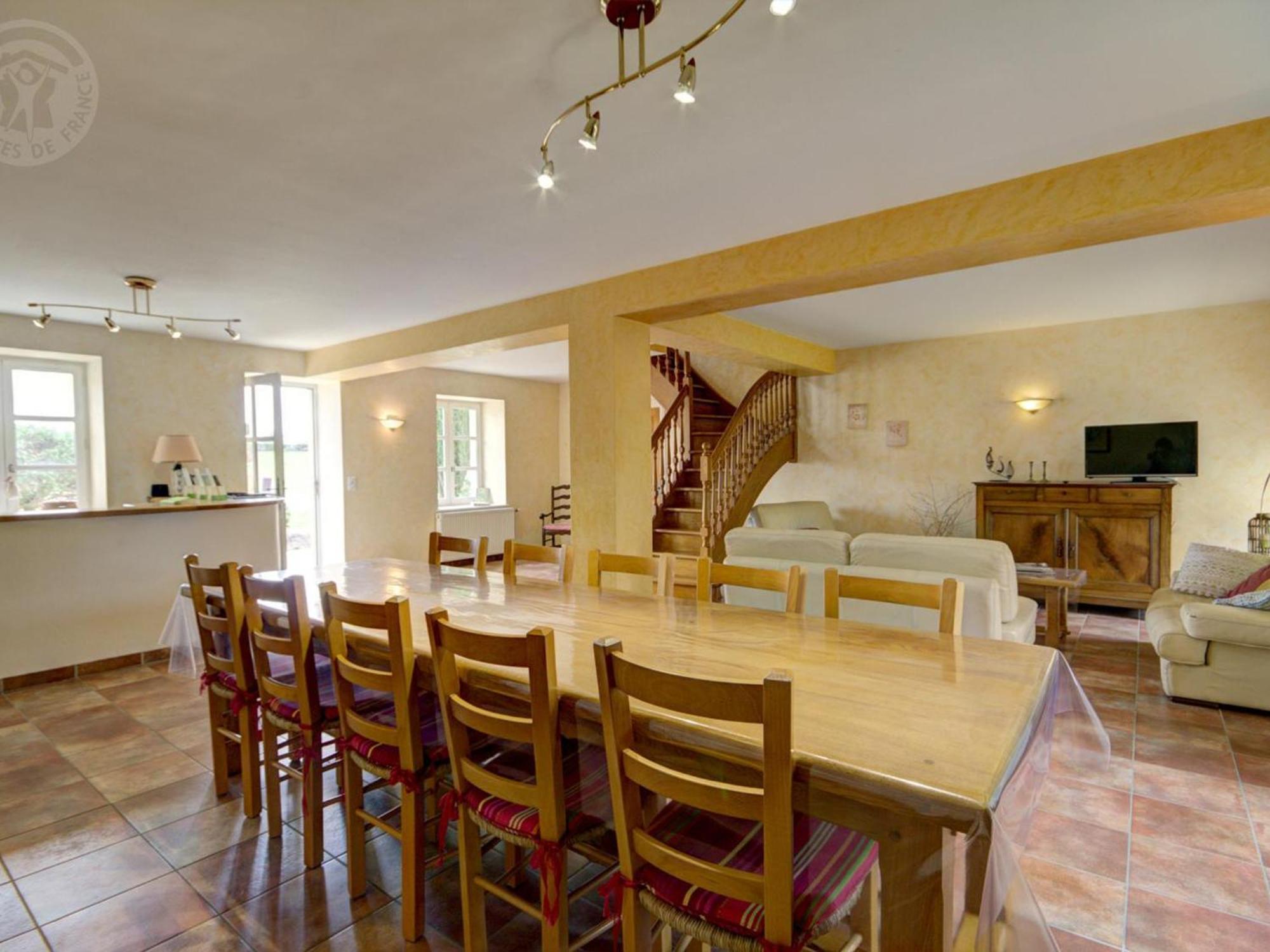 Belle Maison De Campagne Avec Piscine, 4 Chambres, Jardin Et Terrasse Pres De Montbrison - Fr-1-496-48 Chalain-le-Comtal ภายนอก รูปภาพ